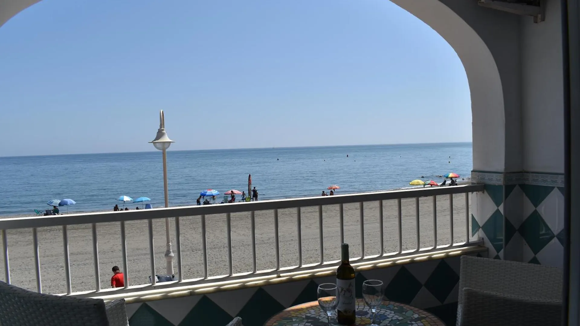 Вилла Casa Brisa Marina - A Un Paso De La Playa Альгарробо-Коста